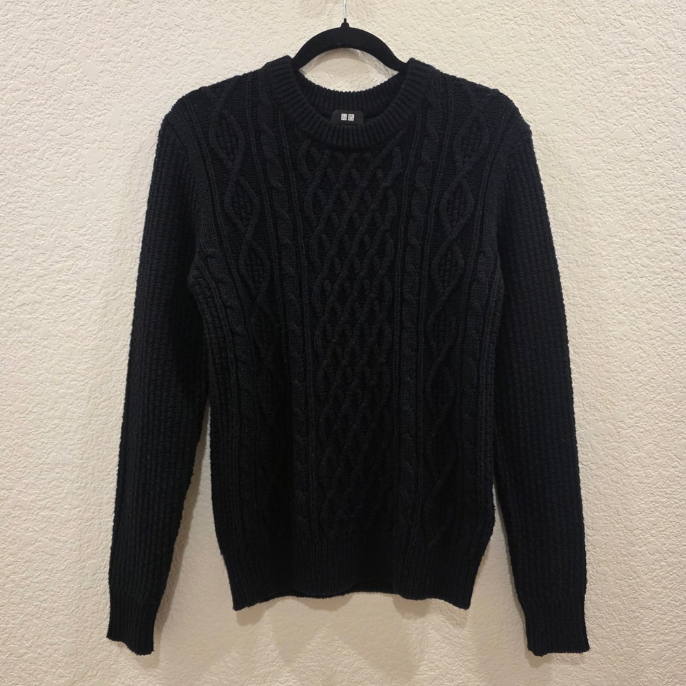 Uniqlo Cable Knit Wool Blend Crewneck Sweater Size S Black Preppy Dark Academia